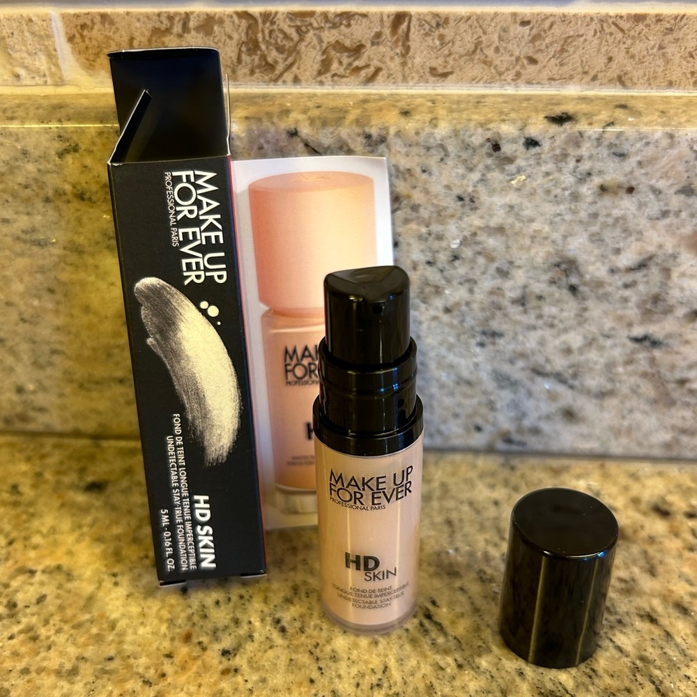 1N14 Make Up For Ever HD Skin Foundation